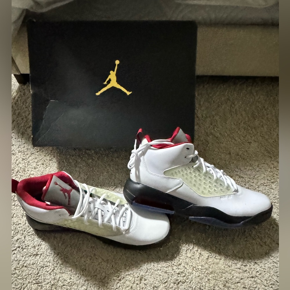 JORDAN MAXIN 200
